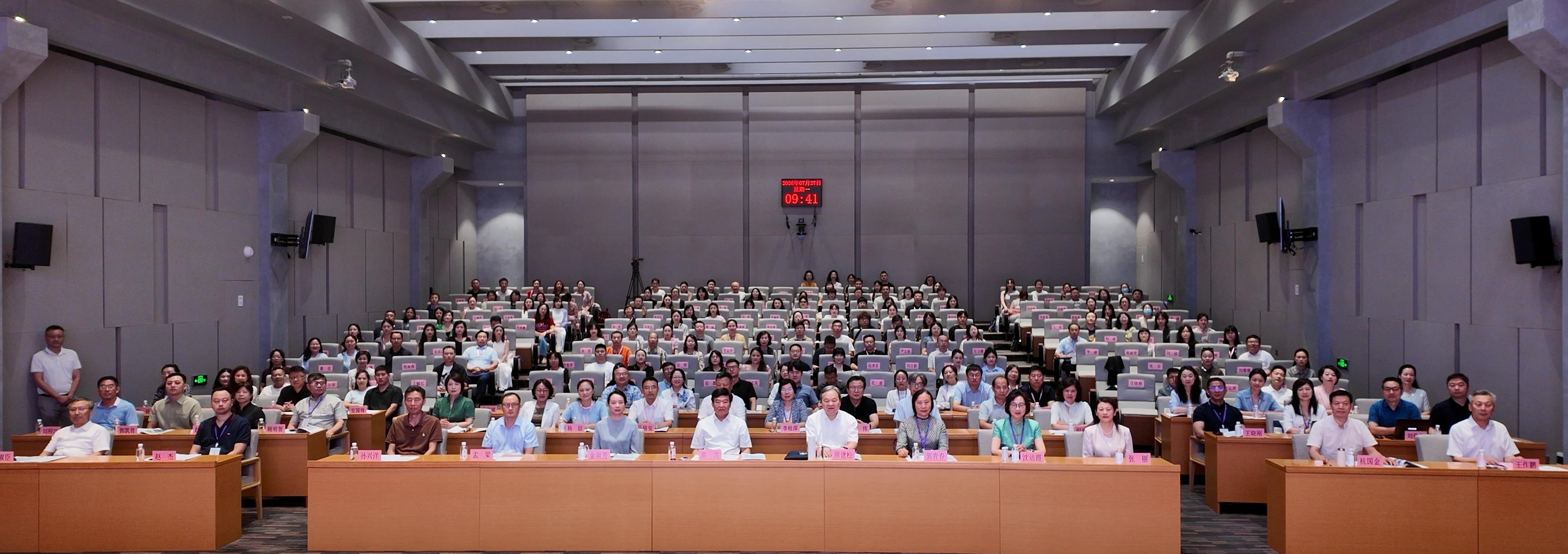 教育部文化素质教指委美育专委会2026年职业学校美育课程集体备课活动在烟台工程职业技术学院召开(图12)